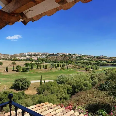 Bel-air Sleeps 10 With Pool Air Con And Wifi Villa Estepona